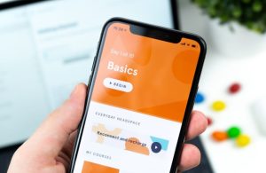 Read more about the article Why Netflix shares are down 10%